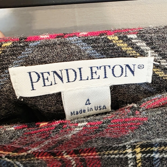 Pendleton Vintage Virgin Wool Plaid Fall Winter Red/Gray Women's Skirt Size 4 - Picture 3 of 5